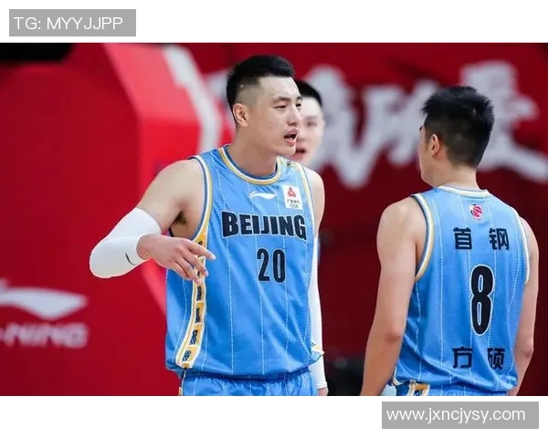 重庆篮球队中路突破战术解析与球队未来发展展望